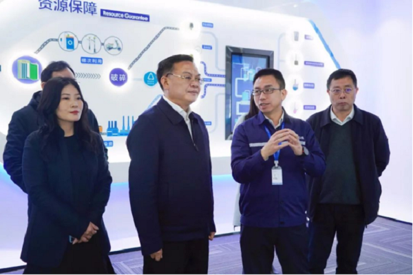 湖南省商务厅党组书记、厅长沈裕谋调研球盟会股份中部产业基地